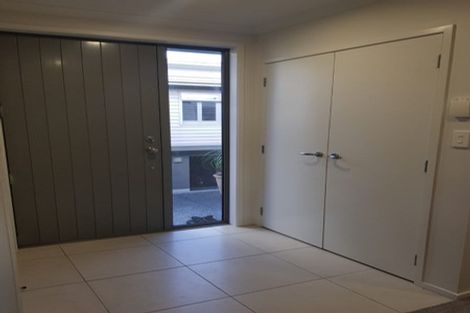 Photo of property in 14 Buller Street, New Plymouth, 4310