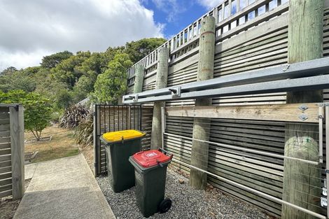 Photo of property in 1 Glen Evans Crescent, Fairfield, Lower Hutt, 5011