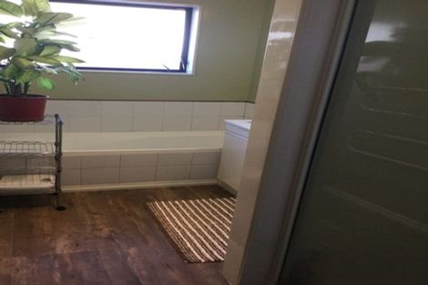 Photo of property in 463 Featherston Street, Palmerston North, 4414