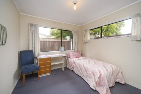 Photo of property in 4 Kaipara Court, Highbury, Palmerston North, 4412