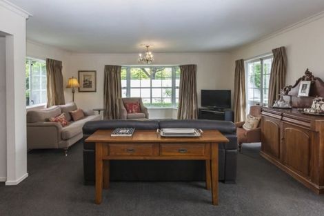 Photo of property in 1/244 Memorial Avenue, Burnside, Christchurch, 8053