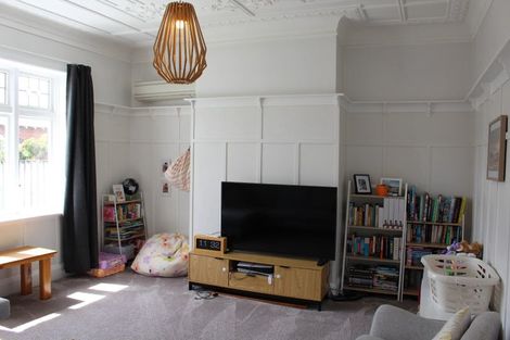 Photo of property in 356 Bay View Road, Saint Clair, Dunedin, 9012