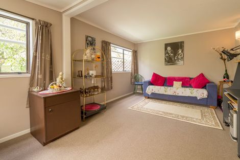 Photo of property in 237 Awa Road, Kumeu, 0891