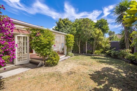 Photo of property in 60 Kirk Street, Otaki, 5512