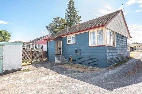 Photo of property in 171 Puriri Street, Castlecliff, Whanganui, 4501