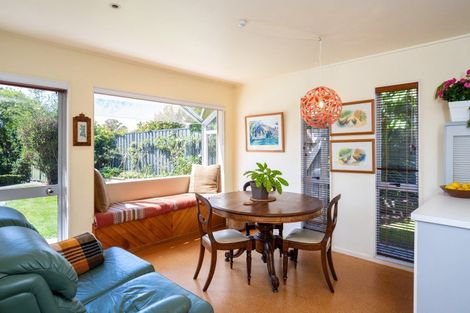 Photo of property in 32 Reeve Drive, Havelock North, 4130