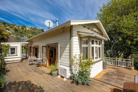 Photo of property in 43 Bisley Avenue, Moana, Nelson, 7011