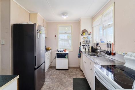 Photo of property in 28 Tania Crescent, Western Heights, Rotorua, 3015