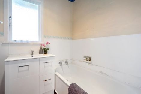 Photo of property in 14 Alderson Road, Fairview Downs, Hamilton, 3214