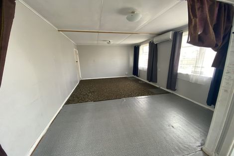 Photo of property in 16 Sandbrook Avenue, Otara, Auckland, 2023