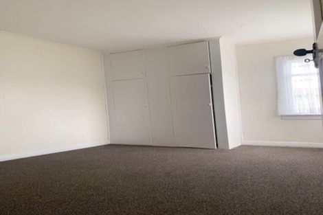 Photo of property in 68 Main Road, Titahi Bay, Porirua, 5022