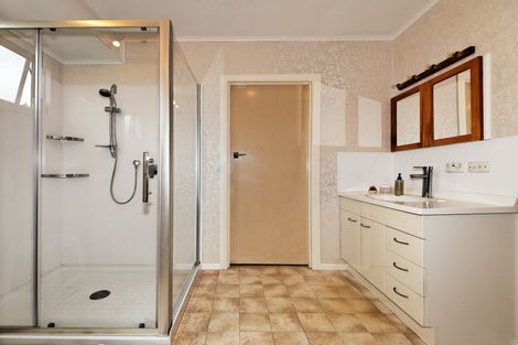 Photo of property in 53 Ellis Avenue, Mount Roskill, Auckland, 1041