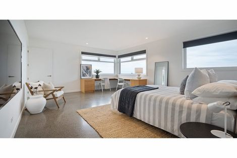 Photo of property in 3 Ridgeway Place, Richmond Hill, Christchurch, 8081