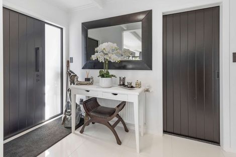 Photo of property in 6 Robertson Street, Glenholme, Rotorua, 3010