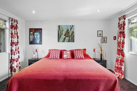 Photo of property in 86 Brougham Street, New Plymouth, 4310