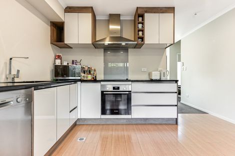 Photo of property in 2/90 Carrington Avenue, Silverdale, Hamilton, 3216