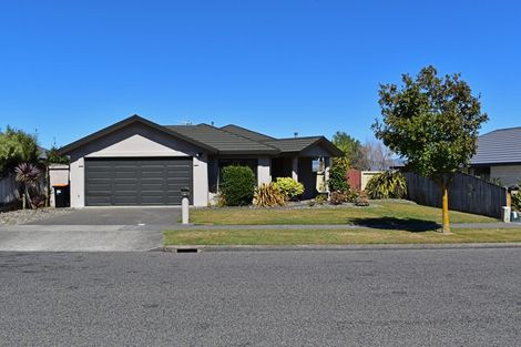 Photo of property in 75 Parnell Heights, Kelvin Grove, Palmerston North, 4414