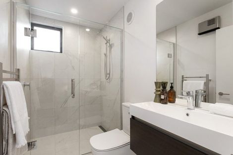 Photo of property in 3/27 Division Street, Riccarton, Christchurch, 8041