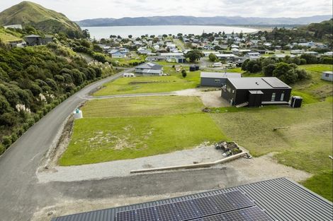 Photo of property in 15 Seaview Drive, Mahia, 4198