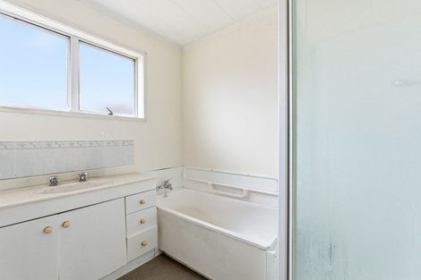 Photo of property in 6 Karamu Street, Tawhero, Whanganui, 4501