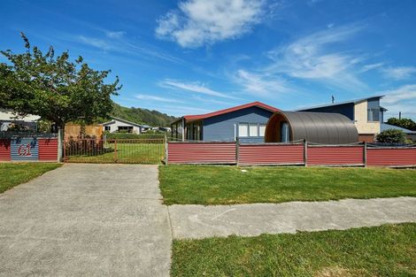 Photo of property in 61 Kotare Place, South Bay, Kaikoura, 7300