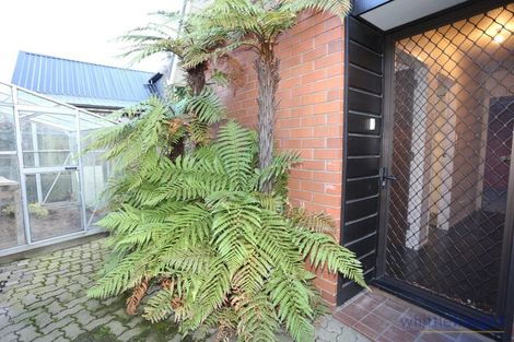 Photo of property in 2/443 Avonhead Road, Avonhead, Christchurch, 8042