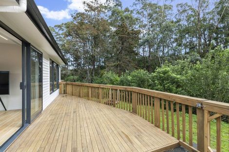 Photo of property in 12 Tagish Way, Orewa, 0931