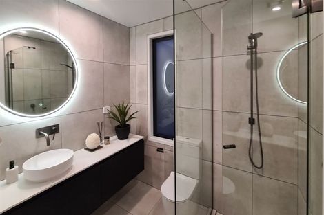 Photo of property in 2/23 Strowan Avenue, Fairfield, Hamilton, 3214