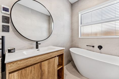 Photo of property in 41 Ta Moko Drive, Gulf Harbour, Whangaparaoa, 0930