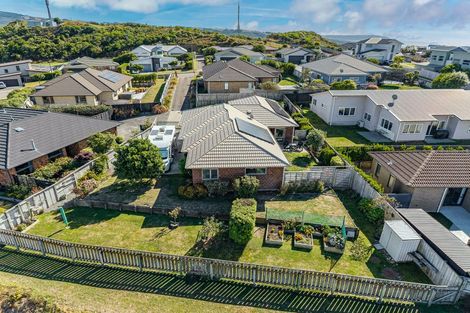 Photo of property in 25 Kahurangi Heights, Aotea, Porirua, 5024