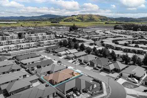 Photo of property in 17 Marion Crescent, Papamoa Beach, Papamoa, 3118