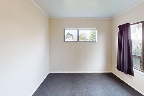 Photo of property in 17 Mercury Street, Milson, Palmerston North, 4414