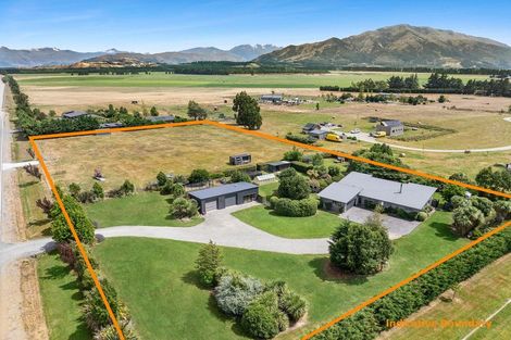 Photo of property in 94 Newcastle Road, Hawea Flat, Wanaka, 9382