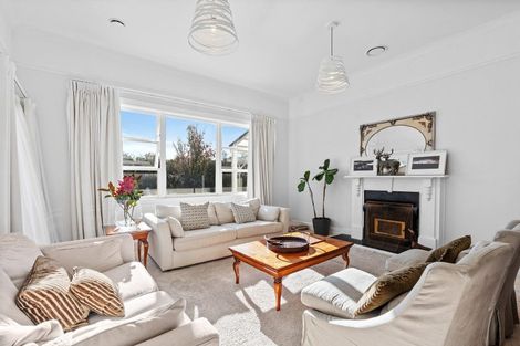 Photo of property in 93 Kuratawhiti Street, Greytown, 5794