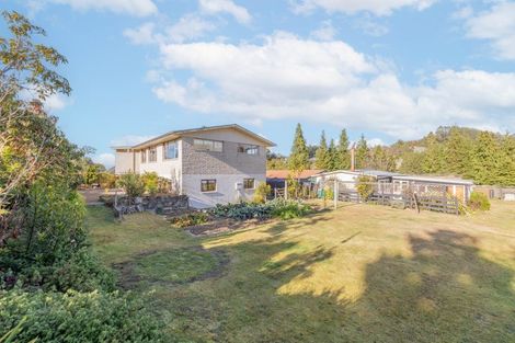 Photo of property in 239 Mapara Road, Acacia Bay, Taupo, 3385