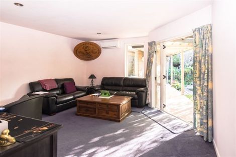 Photo of property in 275a Cranford Street, St Albans, Christchurch, 8052