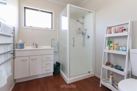 Photo of property in 6 Mauku Street, Mamaku, 3020