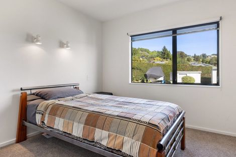 Photo of property in 1 Scenic Heights, Acacia Bay, Taupo, 3330