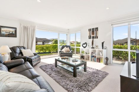 Photo of property in 20 Stace Hopper Drive, One Tree Point, 0118