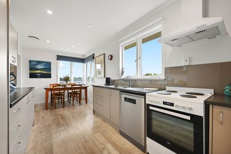 Photo of property in 7 Matthews Crescent, Melville, Hamilton, 3206