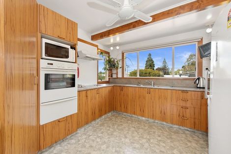 Photo of property in 10 Balfour Crescent, Riverlea, Hamilton, 3216