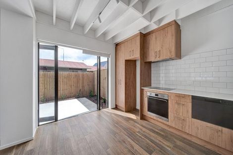 Photo of property in 2/7 Boon Street, Sydenham, Christchurch, 8023