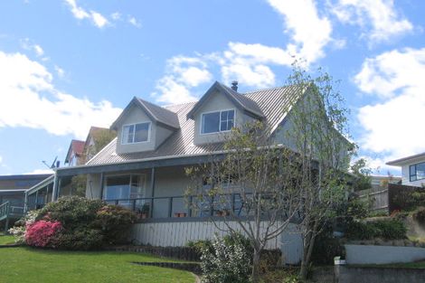 Photo of property in 19 Gladstone Grove, Richmond Heights, Taupo, 3330