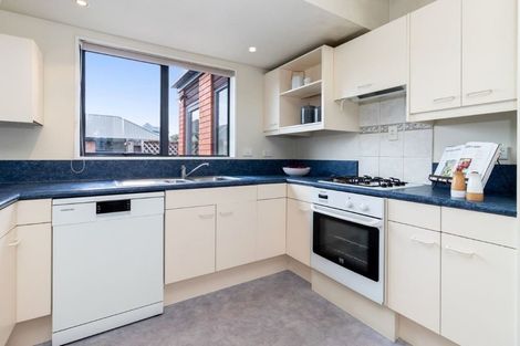 Photo of property in 1/27 Cardigan Bay Place, Addington, Christchurch, 8024