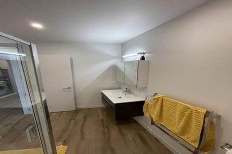 Photo of property in 9/1 Genevieve Lane, Hobsonville, Auckland, 0616