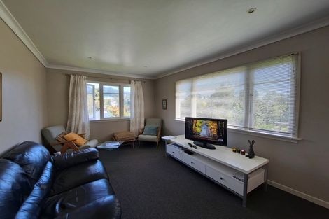 Photo of property in 5b Pendarves Street, New Plymouth, 4310