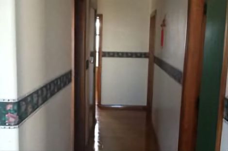 Photo of property in 35 Alexander Street, Awapuni, Palmerston North, 4412