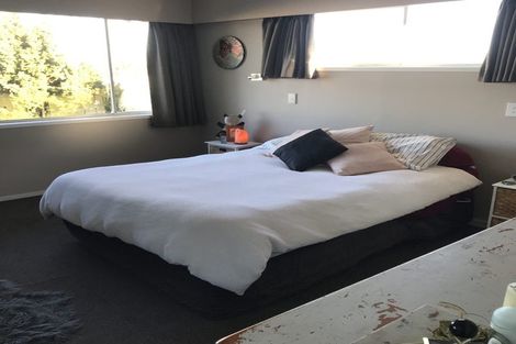 Photo of property in 4 Liston Avenue, Hilltop, Taupo, 3330