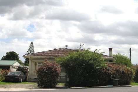 Photo of property in 4/120 Rosebank Road, Avondale, Auckland, 1026