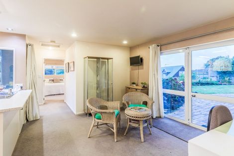 Photo of property in 14 Sailfish Drive, West Harbour, Auckland, 0618
